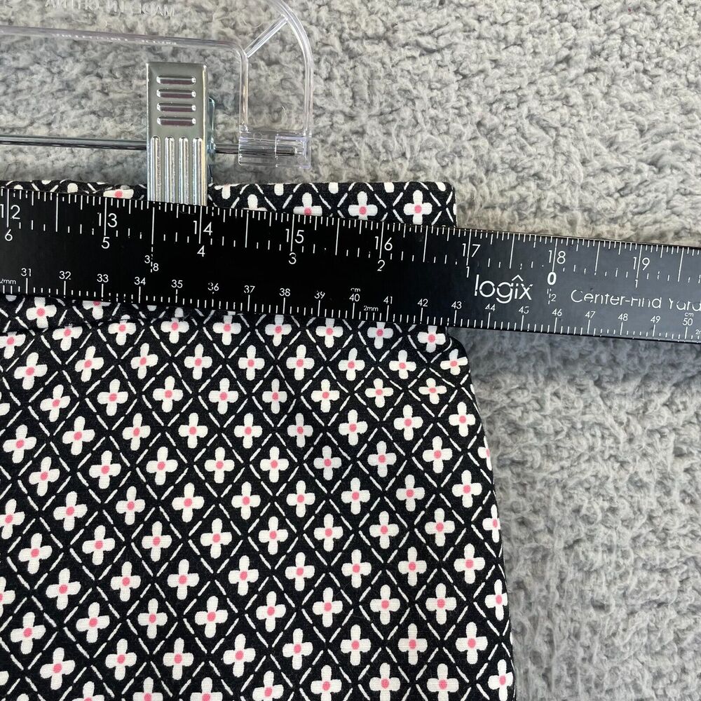 J Jill Capri Pants 12 Black Minimalist Stretchy Geometric Flower All-Over Career - Picture 7 of 13